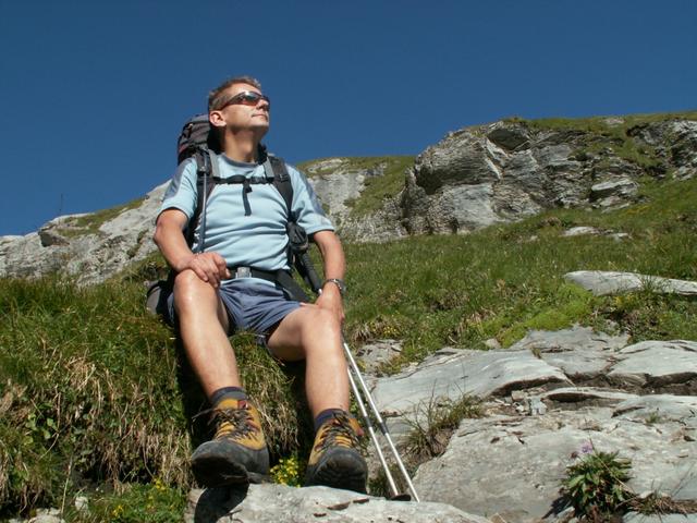 Franco geniesst die wärmende Sonne