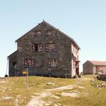 wir haben die Claridenhütte 2453 m.ü.M. erreicht