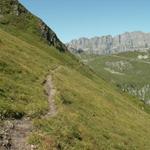 es geht auf einem schönem Höhenweg weiter Richtung Fisetenpass