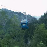 Fahrt mit der neuen Tschinglen Seilbahn zur Alp Nideren