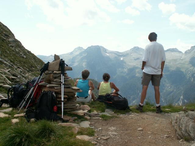 vom Pass aus, hat man eine schöne Aussicht