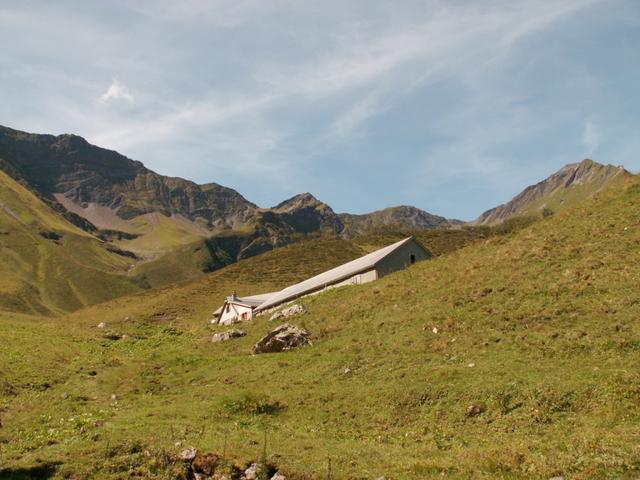 die Alphütten auf Säss 1813 m.ü.M. Alp Valtüsch