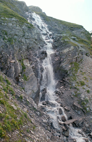 Breitbildfoto Gletscherbach