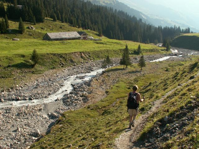 der jungen Tamina entlang, geht es zur Sardonahütte