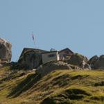 schon von weitem sieht man die Glärnischhütte