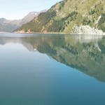 wunderschönes Breitbildfoto vom Lago di Luzzone