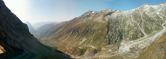 sehr schönes Breitbildfoto vom Sasso Lanzone und das Val Camadra