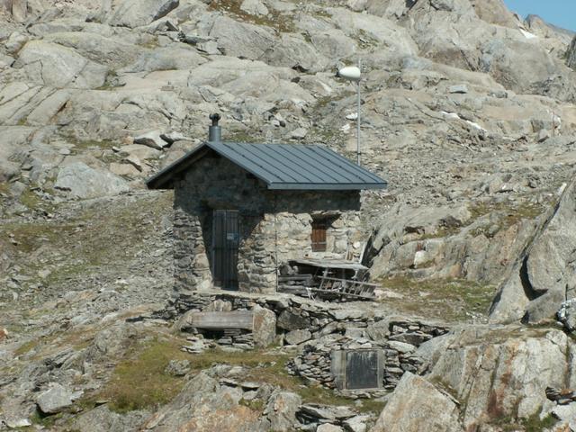 bei dieser Hütte haben wir Mittaggegessen. Ein sehr schönes Plätzchen