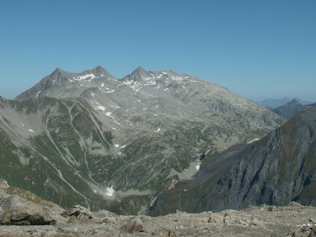 Piz Valdraus, Piz Gaglianera, Piz Vial und Piz Greina mit Greina Ebene