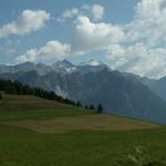 von Anveuda hat man eine sehr schöne Sicht zum Rheinwaldhorn