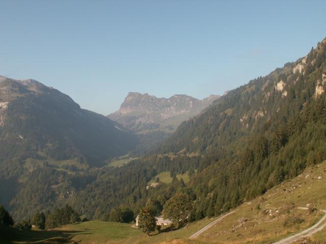 Blick Richtung Richisau und Pragelpass