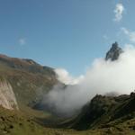 leider zieht auch Nebel vom Klöntalersee ins Tal hinein