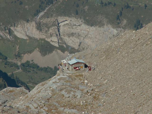 Gitschenhöreli Hütte rangezommt