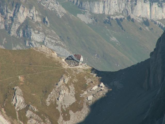 der Rotseinpass mit dem gleichnamigen Berggasthaus. Dort waren wir auch schon