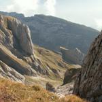 Tiefblick beim Verbindungsgrat