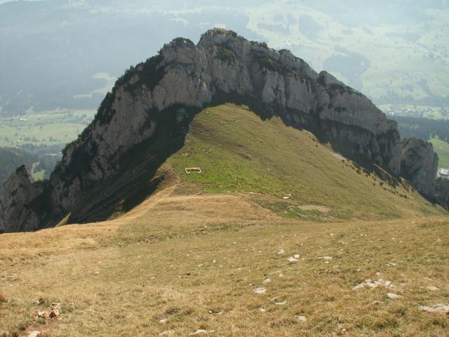 Blick zum Sattel bei Punkt 1852 m.ü.M.