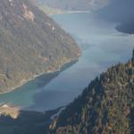 der Fjord ähnlicher Klöntalersee