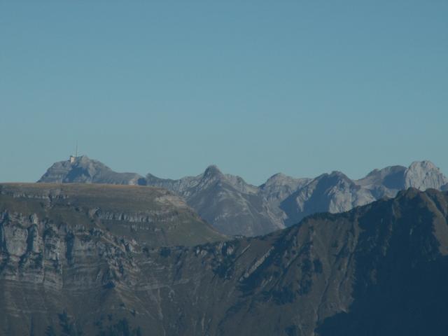 Links der Säntis. Dort oben waren wir auch schon