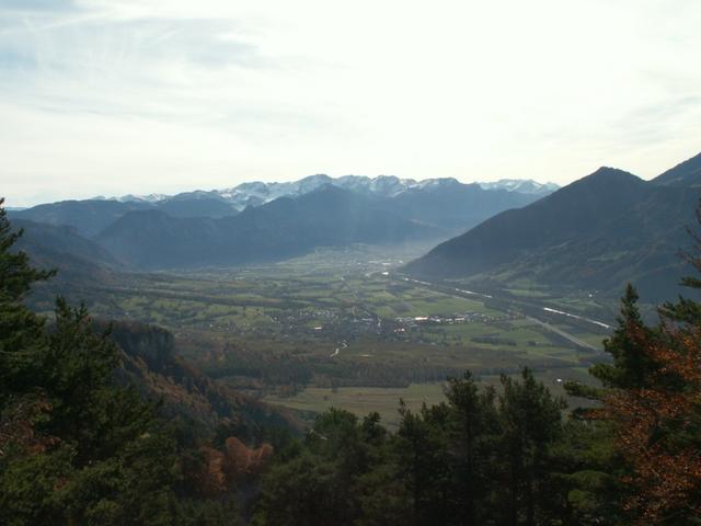 Blick ins Rheintal bis nach Chur