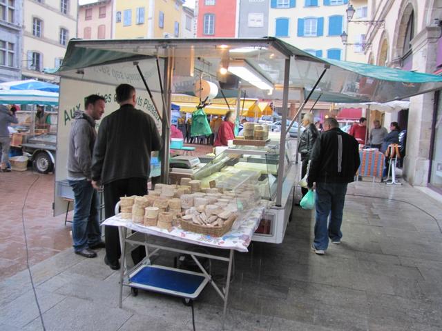 Marktfahrer haben Ihre Stände aufgestellt