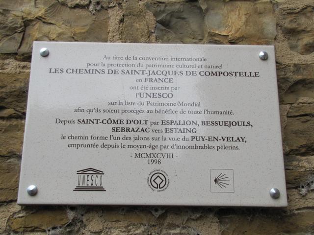 Via Podiensis von St.Côme d'Olt nach Estaing ist UNESCO Weltkulturerbe