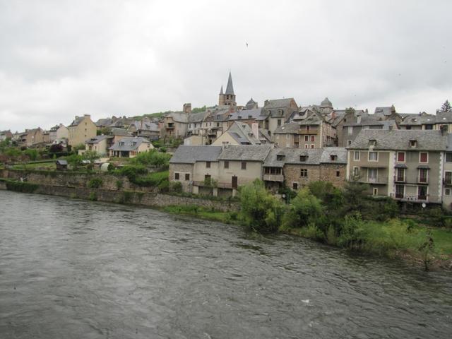 letzter Blick auf St.Côme d'Olt