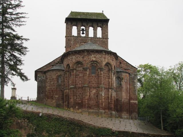 die Eglise de Perse wurde an der Stelle gebaut, wo der Hl.Hilarian 730 von den Sarazenen geköpft wurde