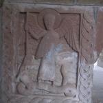 der Altar zeigt den Erzengel Michael als Drachentöter.
