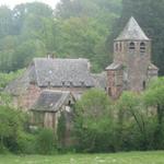 letzer Blick zur Kirche St.Pierre von Bessuéjouls