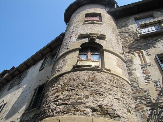 alte Häuser im Dorfzentrum von Estaing