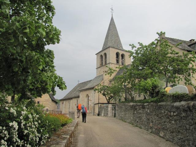 die Kirche von Sénergues