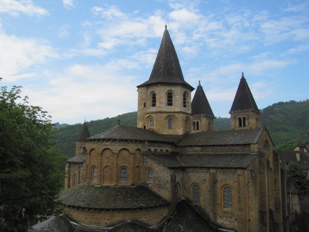 die romanische Kathedrale St.Fides wurde im 11.Jh. erbaut