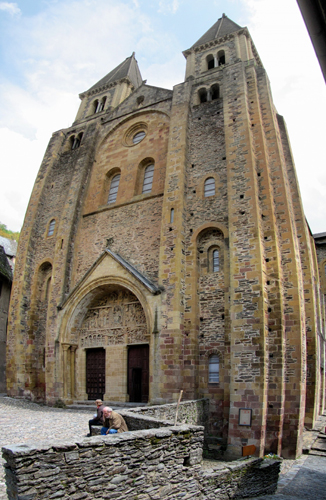 die Kathedrale St.Fides mit dem berühmten Westportal