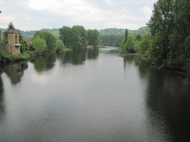 Blick auf den Lot. Dieser Fluss wird uns weitere Tage begleiten