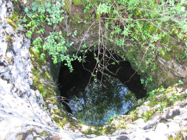 die Causse ist ein Wassermangelgebiet. Aus solchen Brunnen wird Wasser gewonnen