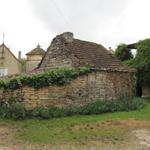 bei einem "Mas", Gehöft, Bauernhaus, steht noch ein altes Backhaus. Hier wurde Brot für die Umgebung gebacken