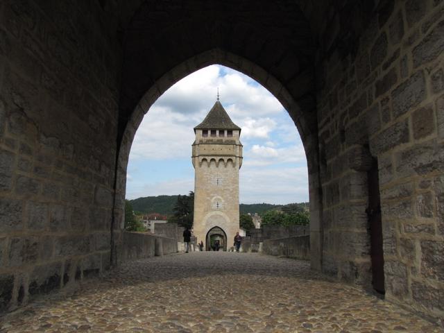 die Brücke ist wirklich sehr schön und imposant