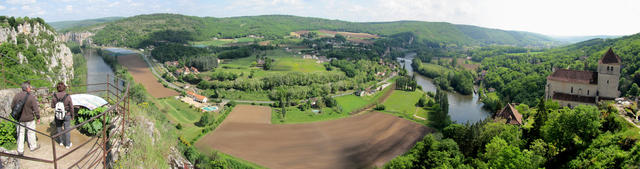 Breitbildfoto vom Lottal, von der Aussichtsterrasse aus gesehen