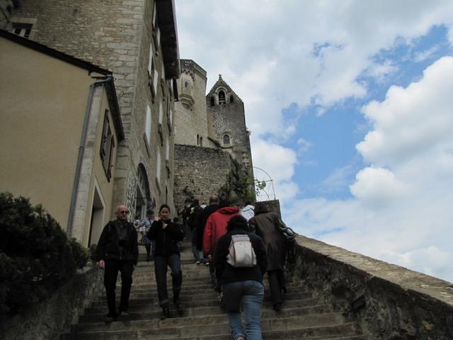 auf Knien liefen früher die Pilger die grosse Treppe hinauf bis zur schwarzen Madonna