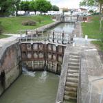 Kanalschleuse beim Kanal der durch Moissac führt