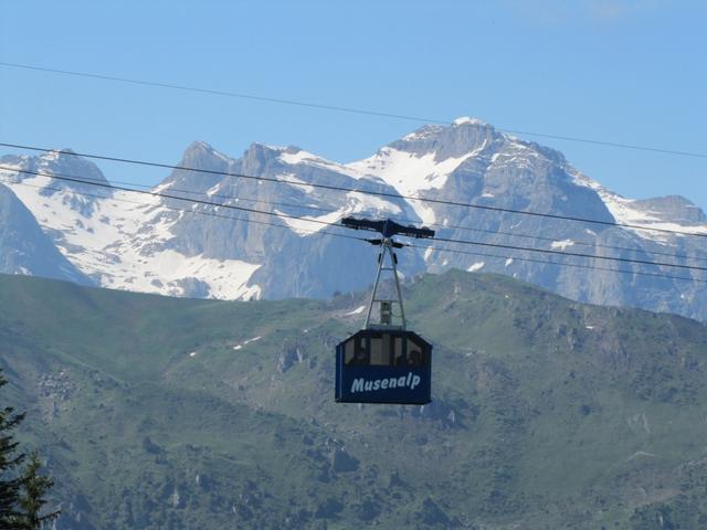 die Seilbahn die Niederrickenbach mit der Musenalp verbindet