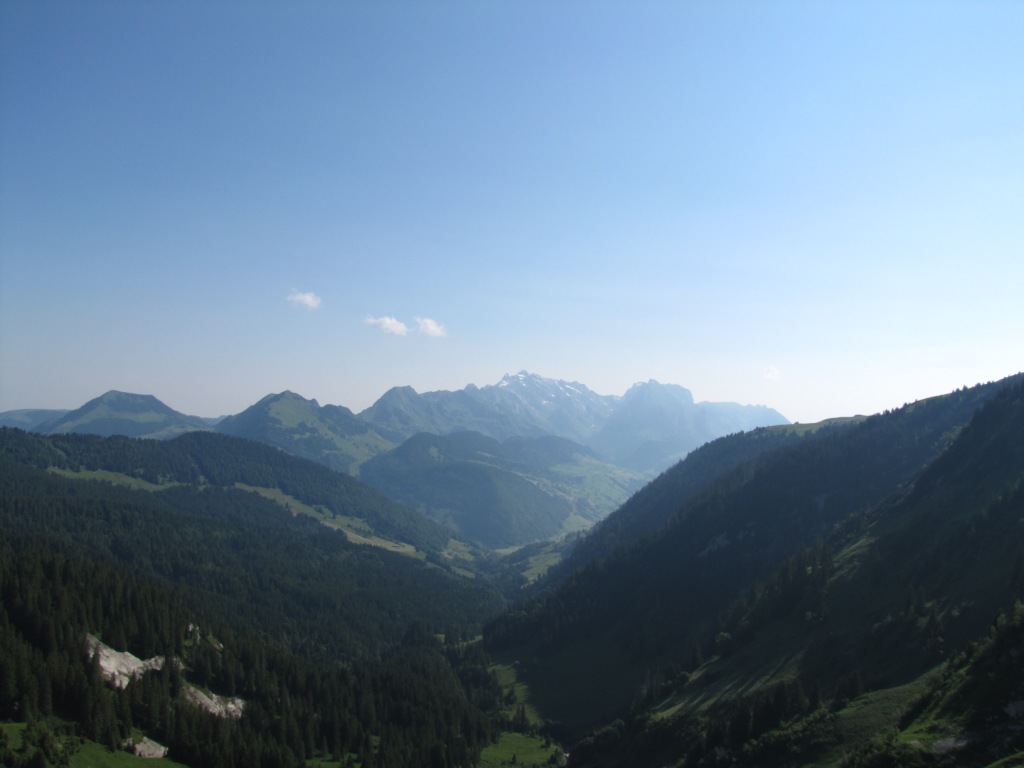 Blick von First aus, Richtung Toggenburg und Säntis