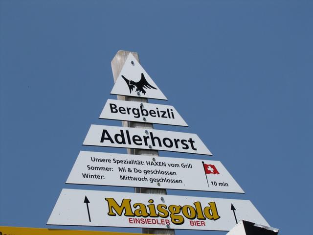 das Bergbeizli Adlerhorst ist für seine Kalbshaxen auf dem Grill bekannt