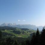 die ersten Weitblicke können genossen werden. Blick Richtung Alpstein