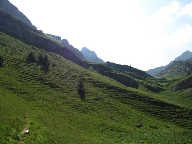 bei den Alphütten mit dem schwer auszusprechendem Namen Isisixsess 1863 m.ü.M.