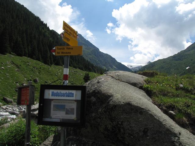 bei Punkt 1596 m.ü.M. bei der Brücke die nach Pardatsch führt