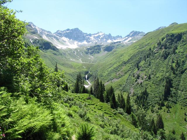 Blick ins Val Vallesa bei Punkt 1779 m.ü.M.