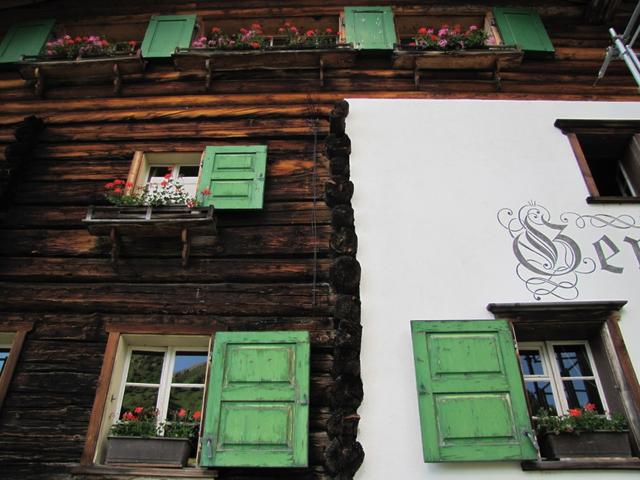 die schöne Fassade vom Berghaus Gemsli. Schöner und bleibender war aber, das wir Rudi kennen lernten