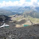 Blick runter nach Verborgen Pischa mit den schönen Bergseelein