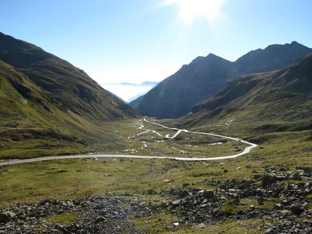 Blick zur Flüelapassstrasse